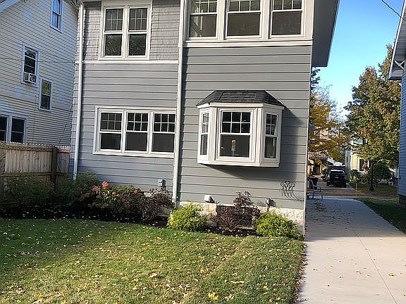 3rd image of 21 Argonne Dr