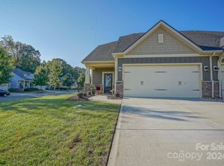 164 Johnson Manor St, Mooresville, NC 28115