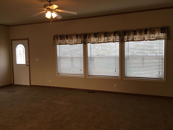 Large carpeted living room