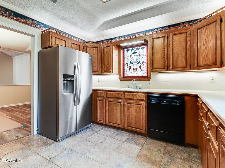 101 Chateau Pl — Photo 7