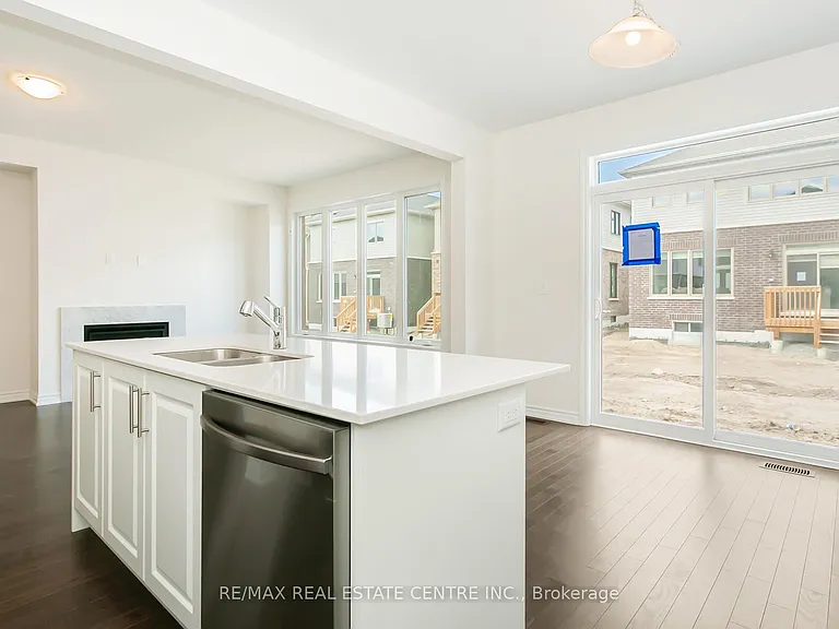 37 Gemini Dr — Photo 13