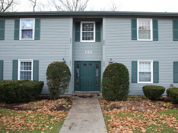 140 Pheasant Woods Drive #101, Colchester, VT 05446