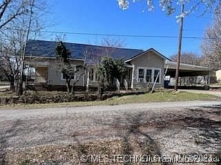 2nd image of 217 E Blair Ave