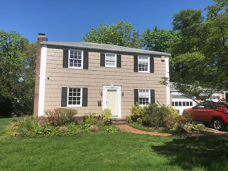 1st image of 123 Barberry Ln