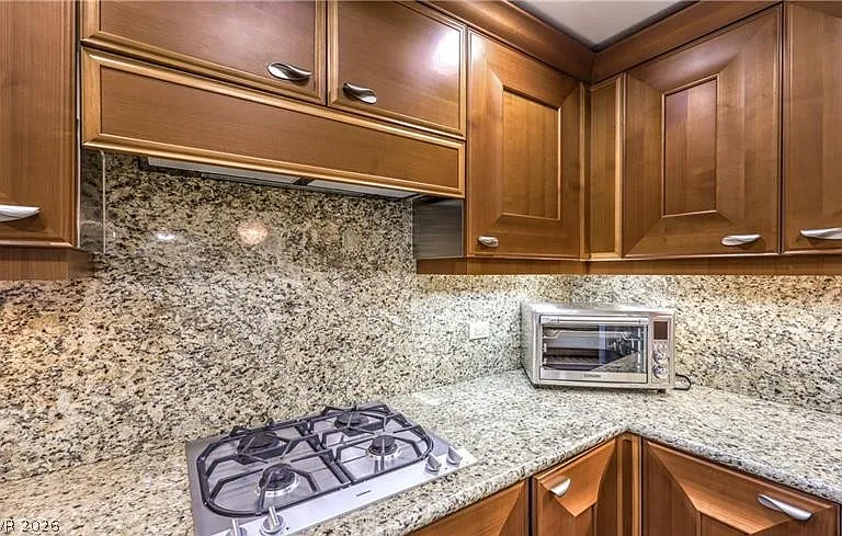 2777 Paradise Rd #807 — Photo 35