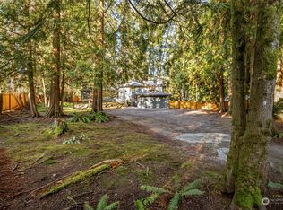 658 NW Finn Hill Rd, Poulsbo, WA