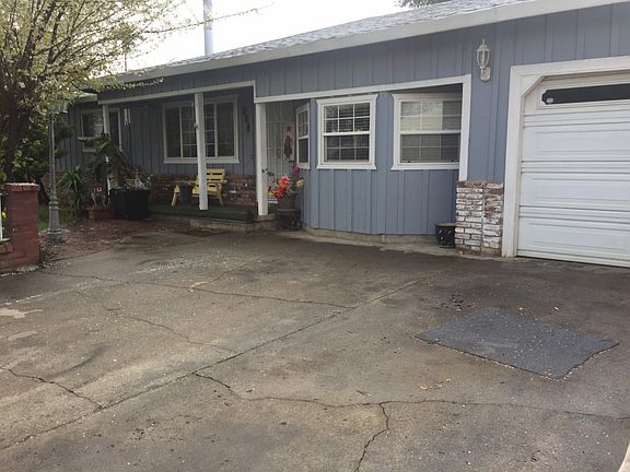 3rd image of 988 Fleda Ave