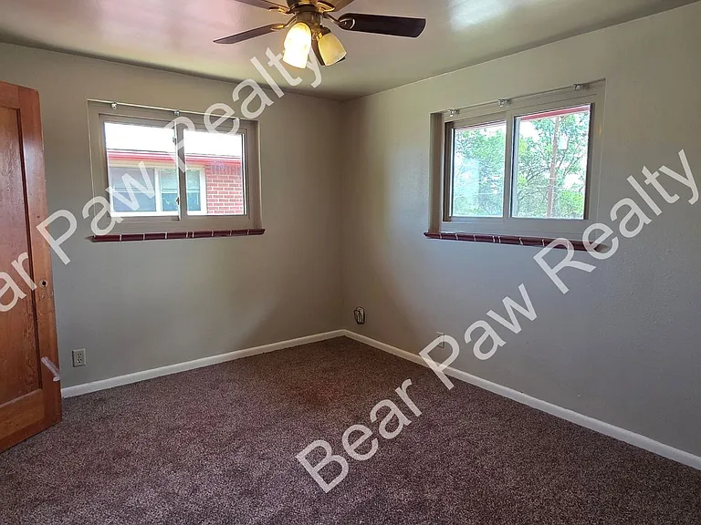 1839 Fremont Ave — Photo 7