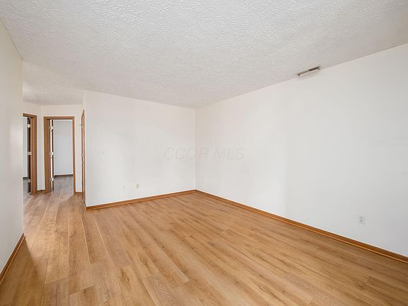 5th image of 715 Milcrest Dr #715