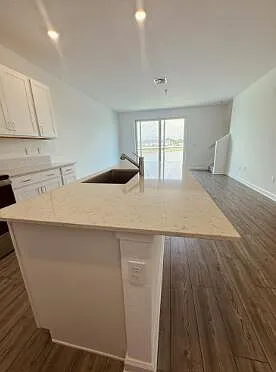 671 SE Lake Falls St — Photo 10