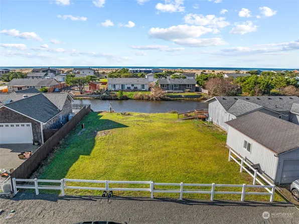 34515 I Street, Ocean Park, WA 98640