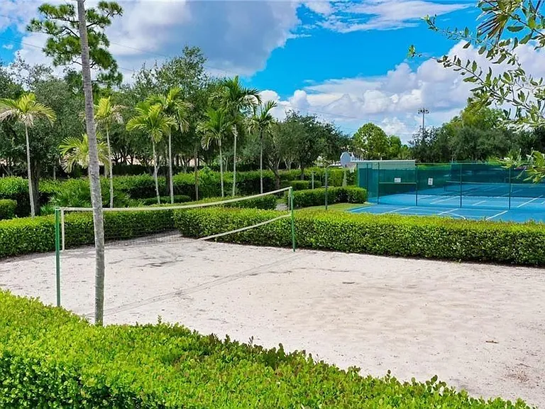 23500 Walden Center Dr #206 — Photo 43