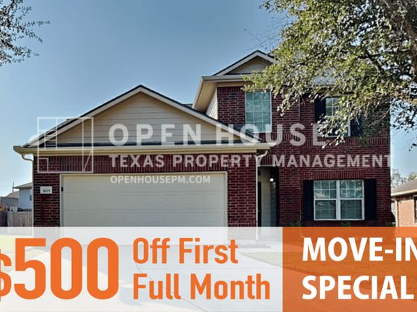 5015 Mossy Bridge Dr