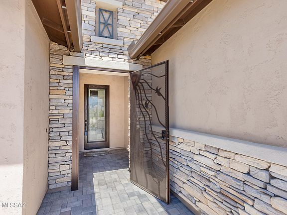 5th image of 59888 E Heron Dr