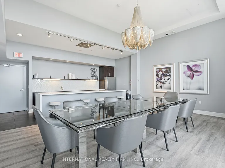 628 Fleet St #711 — Photo 39