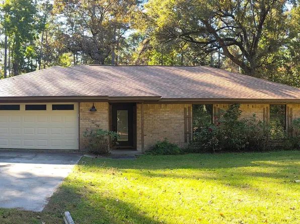 104 Black Oak Dr, Village Mills, TX 77663