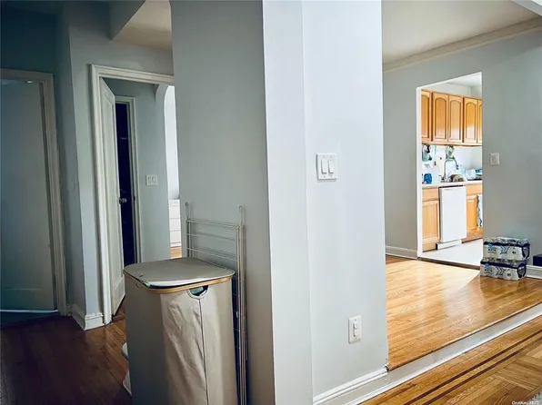 80-09 35th Avenue image 5 of 10