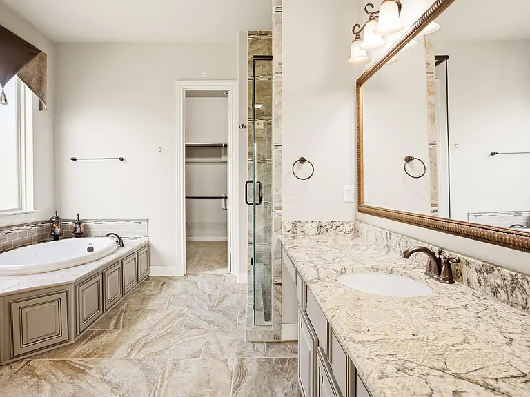 4330 Cobalt Cross St — Photo 22