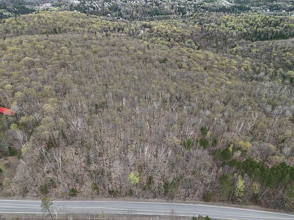 5th image of Chemin De La Montagne