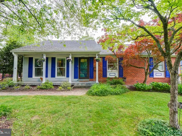 14721 Janice Dr, Rockville, MD 20853