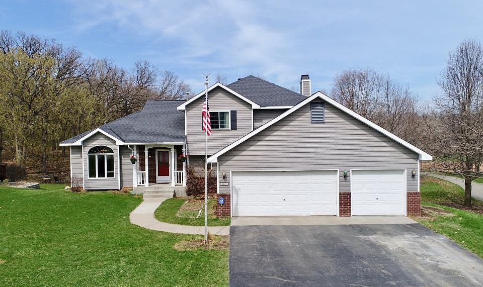 1st image of 3425 Rolling Hills Dr