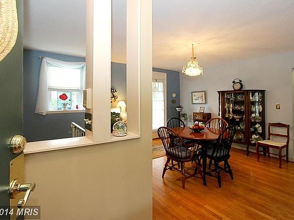 3rd image of 3008 S Columbus St APT A2