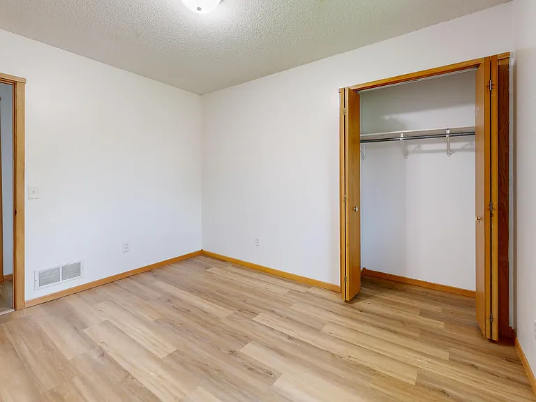 Bedroom #2: Upper Level
