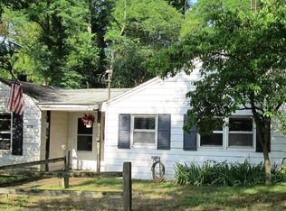 2710 Adams Rd, Niles, MI 49120