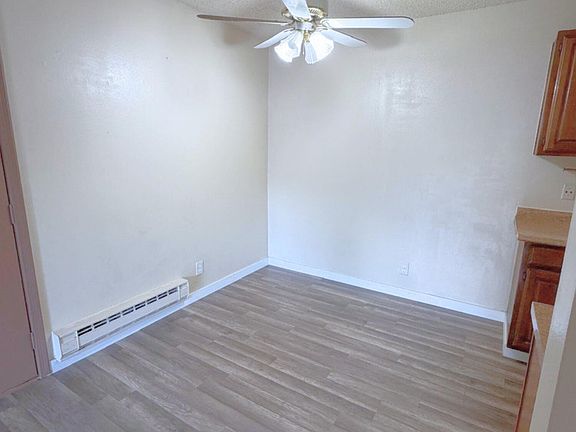 4th image of 998 W Beaver Creek Blvd #D-102