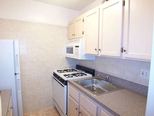 Rented by M. Nelson Realty LLC | media 32