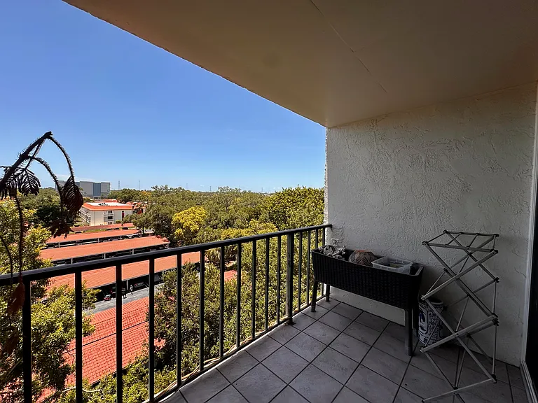 2699 Seville Blvd #701 — Photo 38