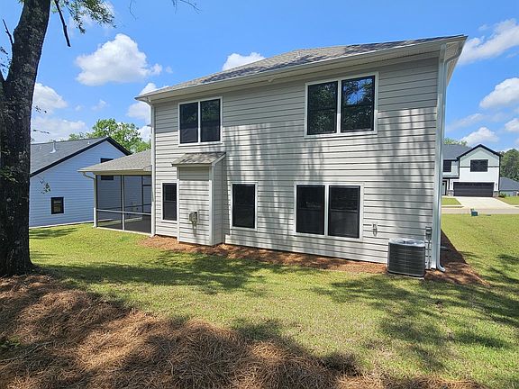 3rd image of 143 Collins Cove Dr