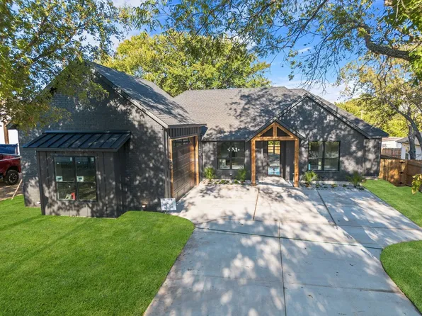 1310 Harvard St, River Oaks, TX 76114