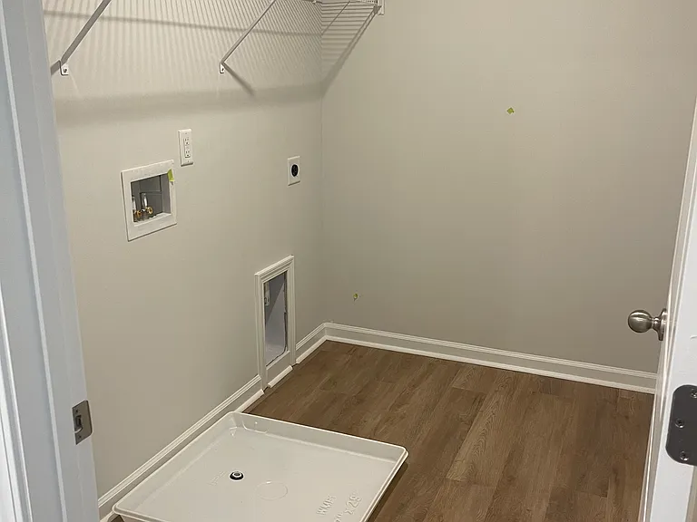 223 Harding Ln — Photo 25