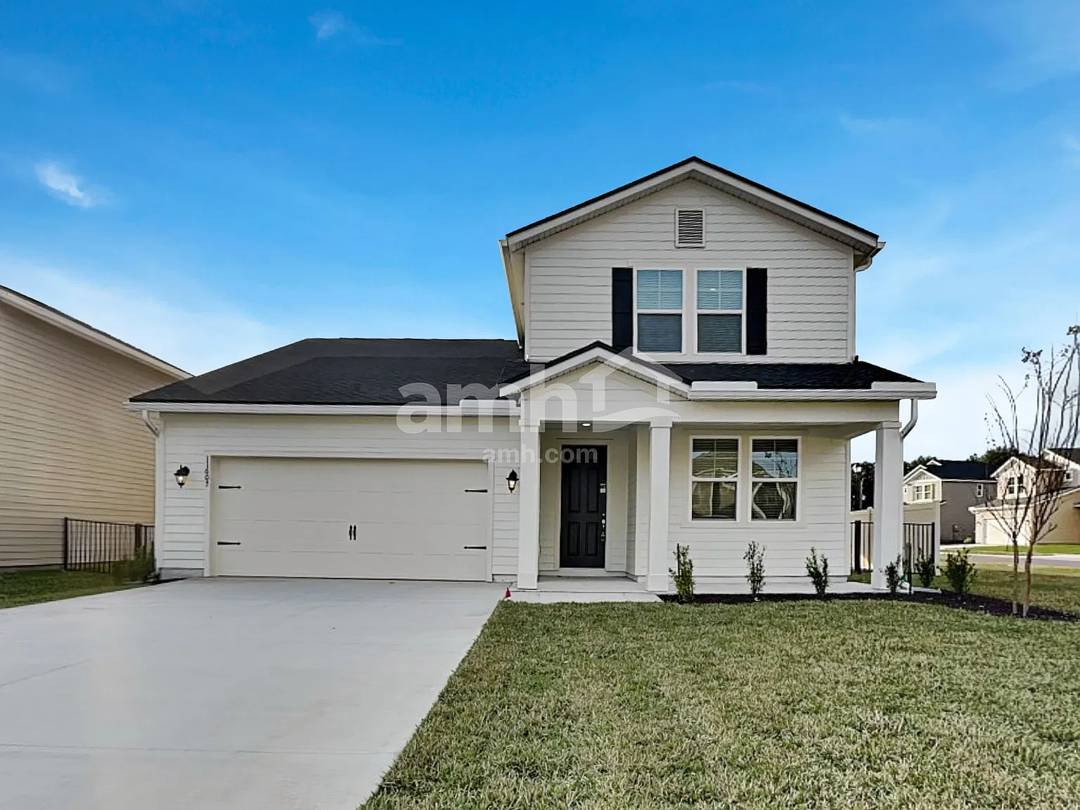 4 bed, 2.5 bath, 2053 sqft, $2,305 — Photo 1