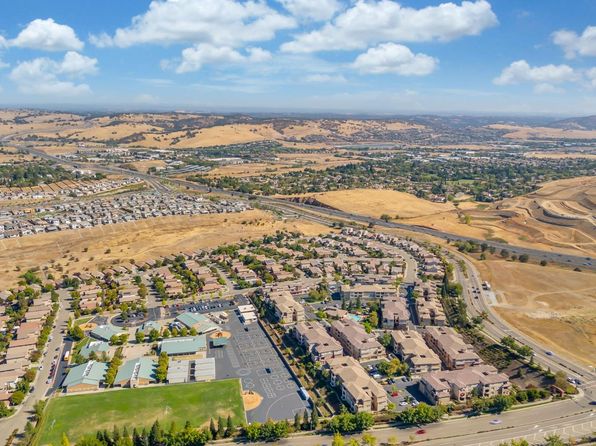 1200 Moon Cir UNIT 1226, Folsom, CA 95630