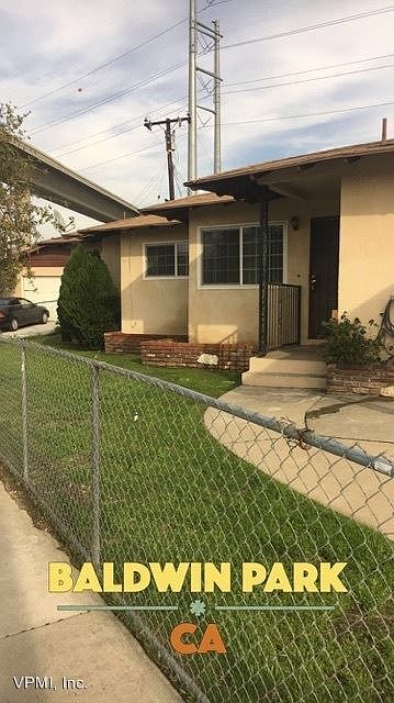 1st image of 12744 Dalewood St
