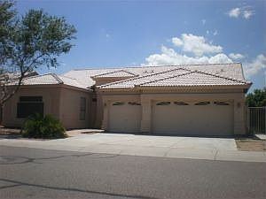 3rd image of 11401 W Bermuda Dr