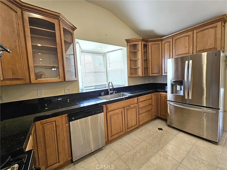 609 Lorena Ave — Photo 12