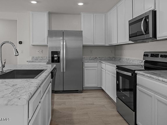 5th image of 1524 W CENTRAL Avenue