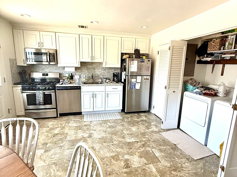 2308 Dorsett Dock Rd — Photo 3