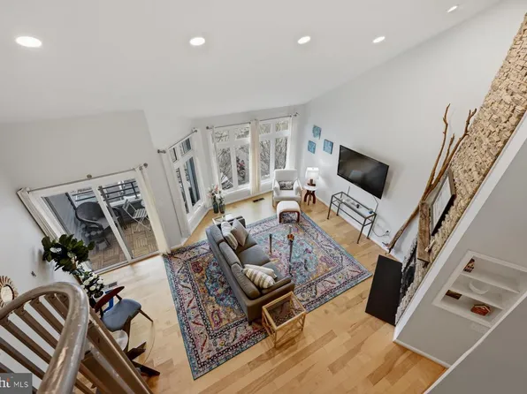 1136 Lake Heron Dr #3B, Annapolis, MD 21403