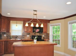 157 Reservoir Ave, Meriden, CT 06451