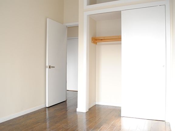 3rd image of 950 Nostrand Ave #3FF