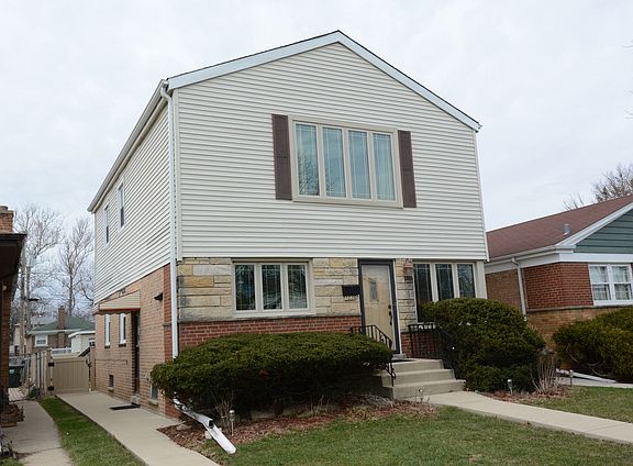 2nd image of 1036 31st Ave