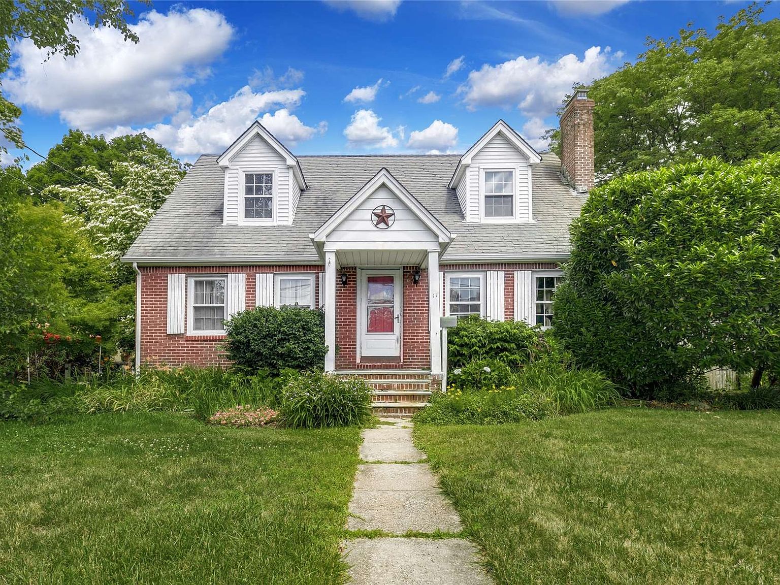 11 Fenwick Street, Greenlawn, NY 11740 Zillow