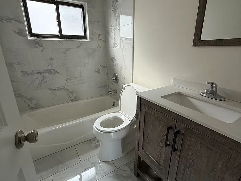 44 Farraday St #2 — Photo 9
