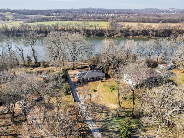 1214 Berwick Trl, Madison, TN 37115