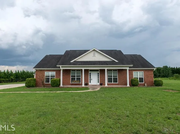 2725 Moseley Rd, Byron, GA 31008