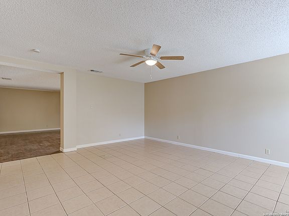 5th image of 12935 maple park